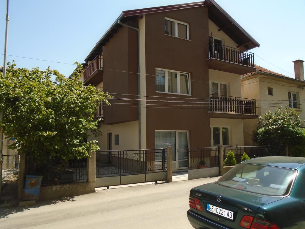 אוהריד Apartment Goran מראה חיצוני תמונה