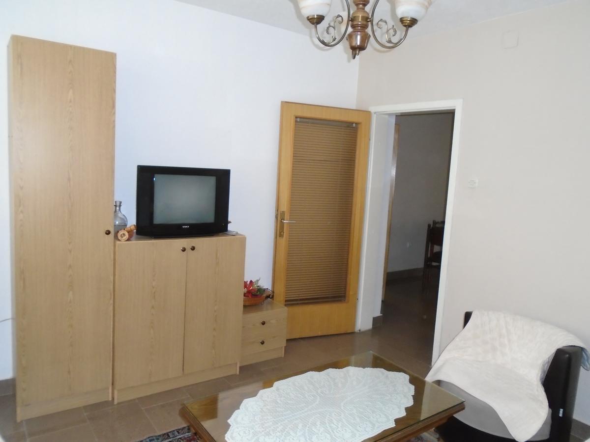 אוהריד Apartment Goran מראה חיצוני תמונה